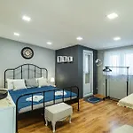 Cozy In Center
