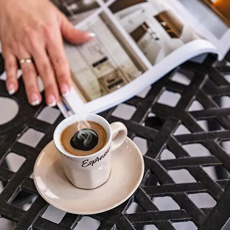 Cozy In Center Lägenhet